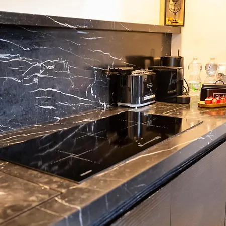 Apartament Madame Marconi Xvii Mira
