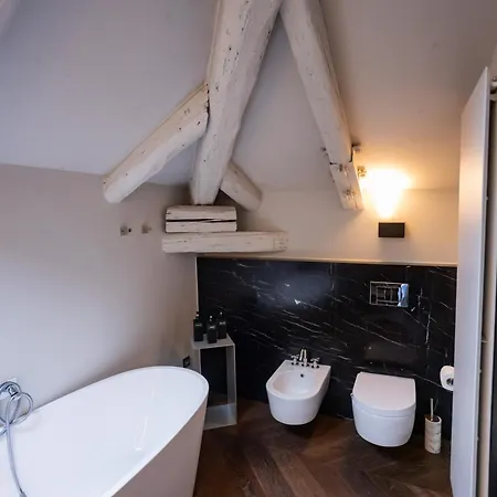 Apartment Madame Marconi Xvii
